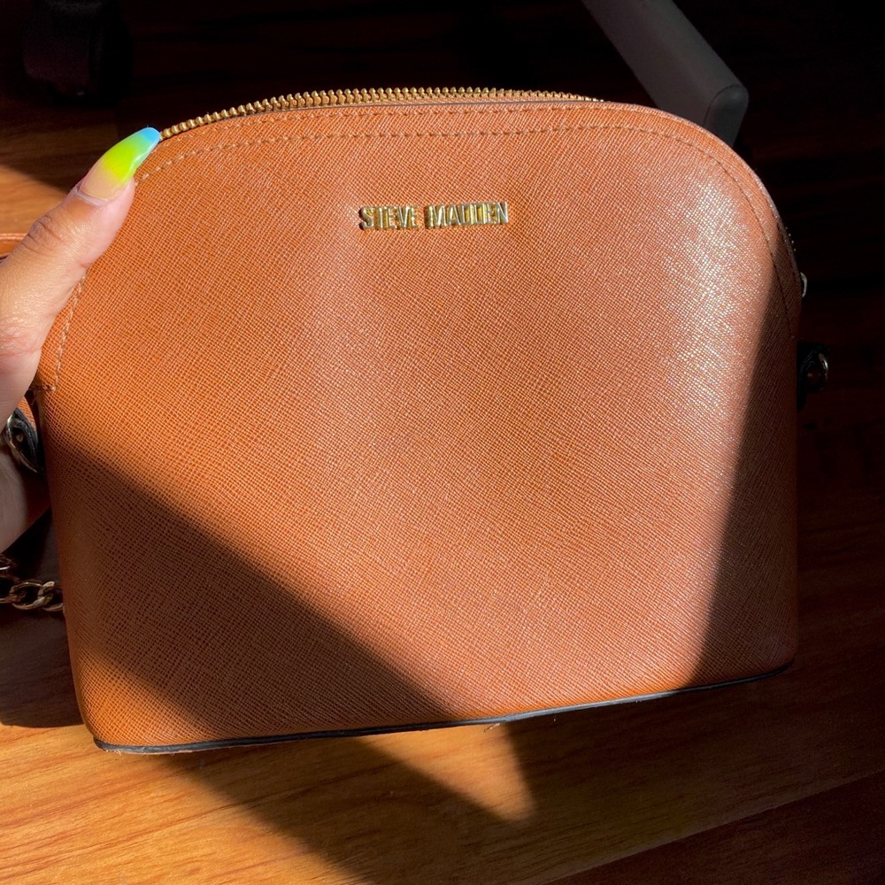Brown “STEVE MADDEN” Crossbody Bag 🤎